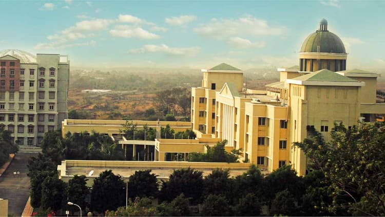 Ajeenkya DY Patil University Pune Campus for B.Tech Students