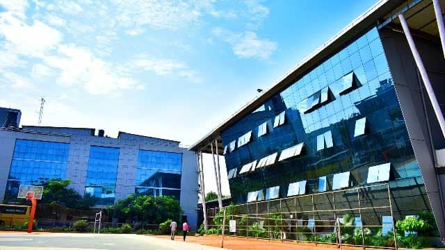 Pursue MBA program from Rathinam Group of Institutions, Coimbatore with Sunstone's edge